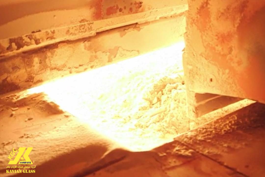 صنعت شیشه ساختمانی 22 مرحله ذوب شدن - کاویان جام